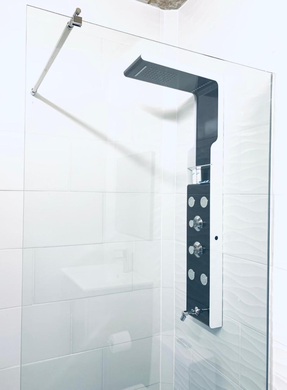 Modern Suite #2 Pasavento 아과디야 외부 사진